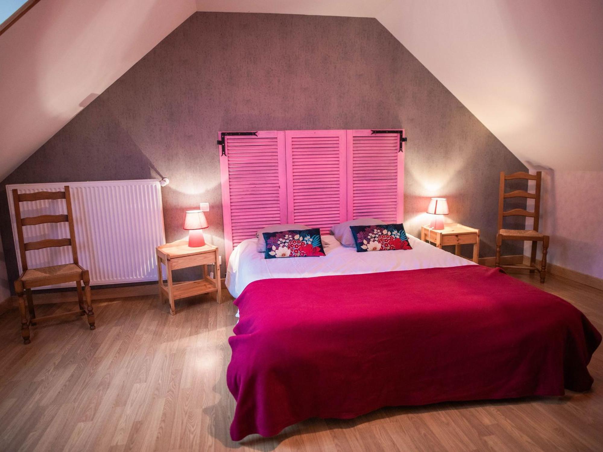Gite De Charme Renove Avec Cheminee, Terrasse Et Proche Randonnees - Capacite 13 Pers. - Fr-1-410-179 Saint-Léonard-des-Bois Zewnętrze zdjęcie